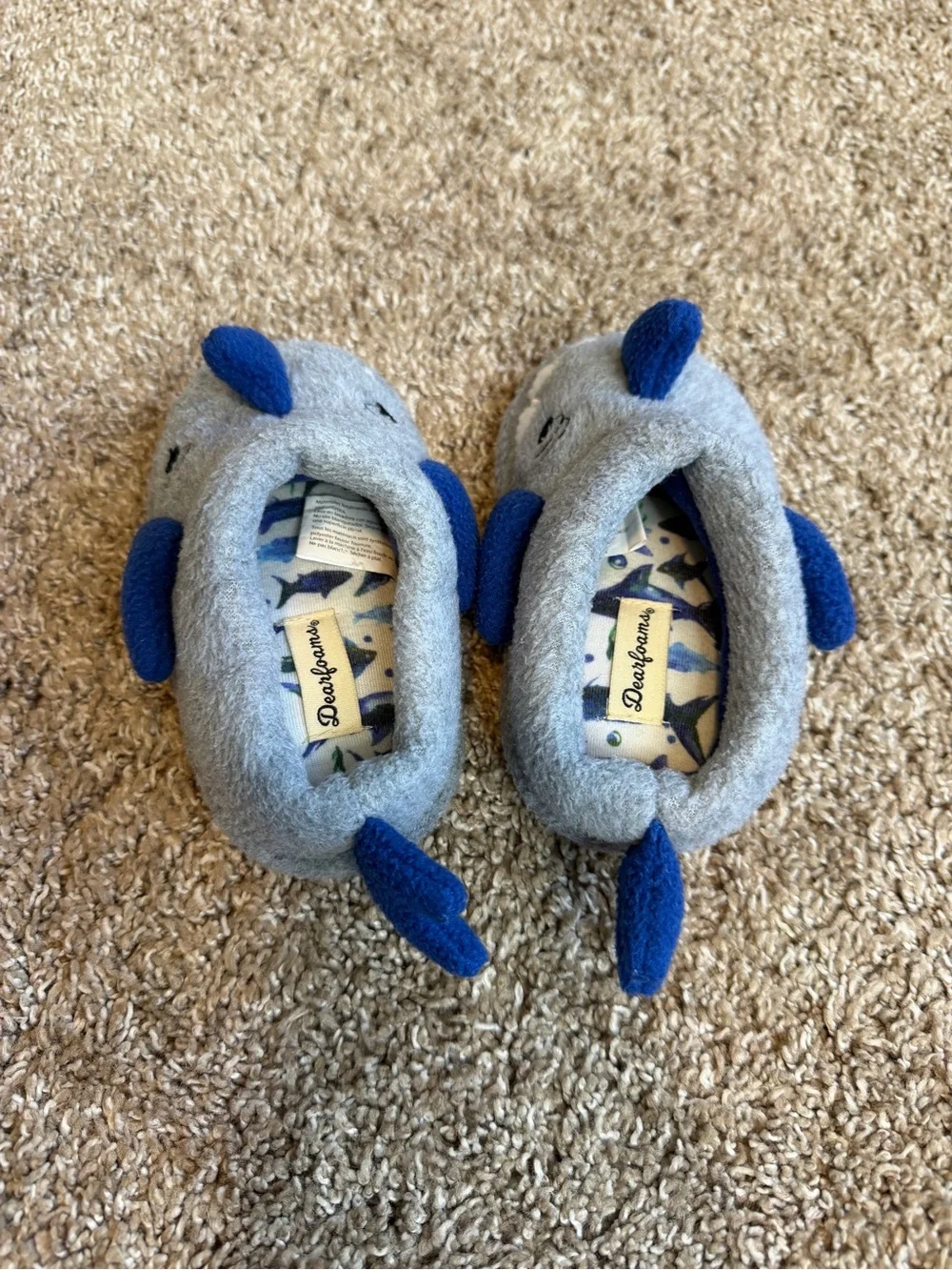 Dearfoams Toddler Boy’s Grey Blue Peyton Shark Clog Slippers 5-6 Ocean Novelty